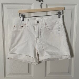 NWT GAP White Jean Shorts for Women size 6